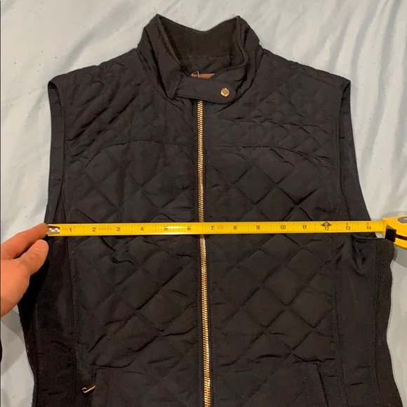 Zara women quilted vest. - Picture 7 of 8